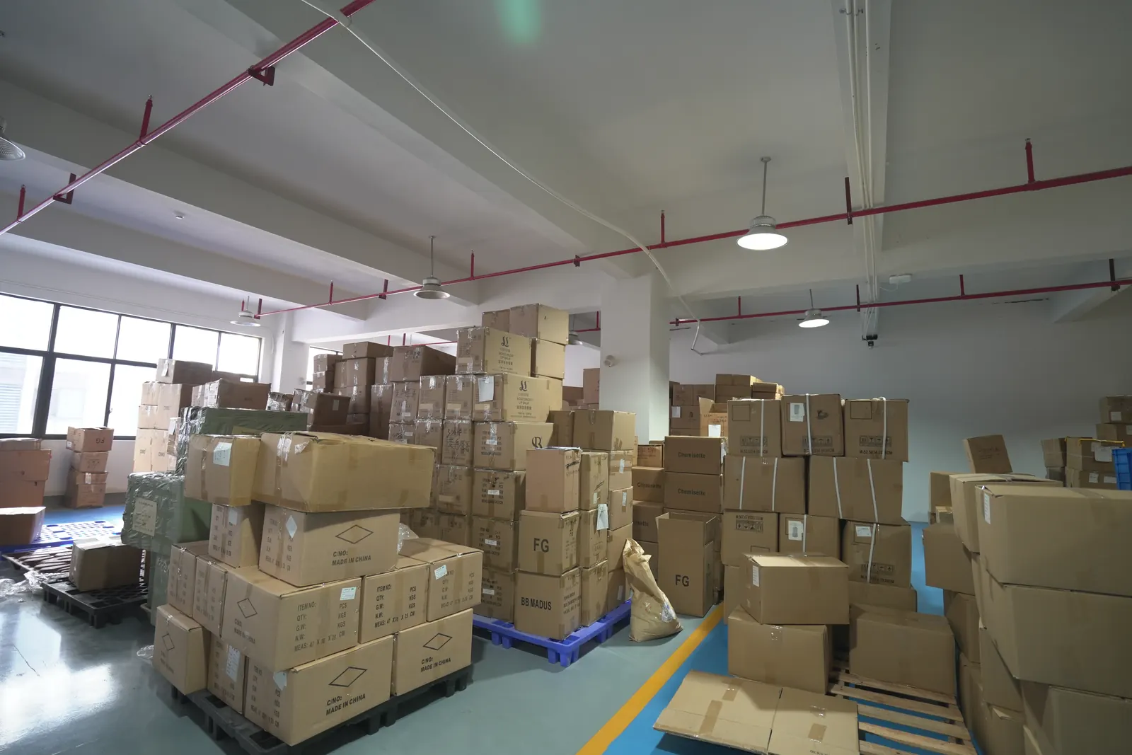 ARIS Cosmetics warehouse and shipment preparation for export orders