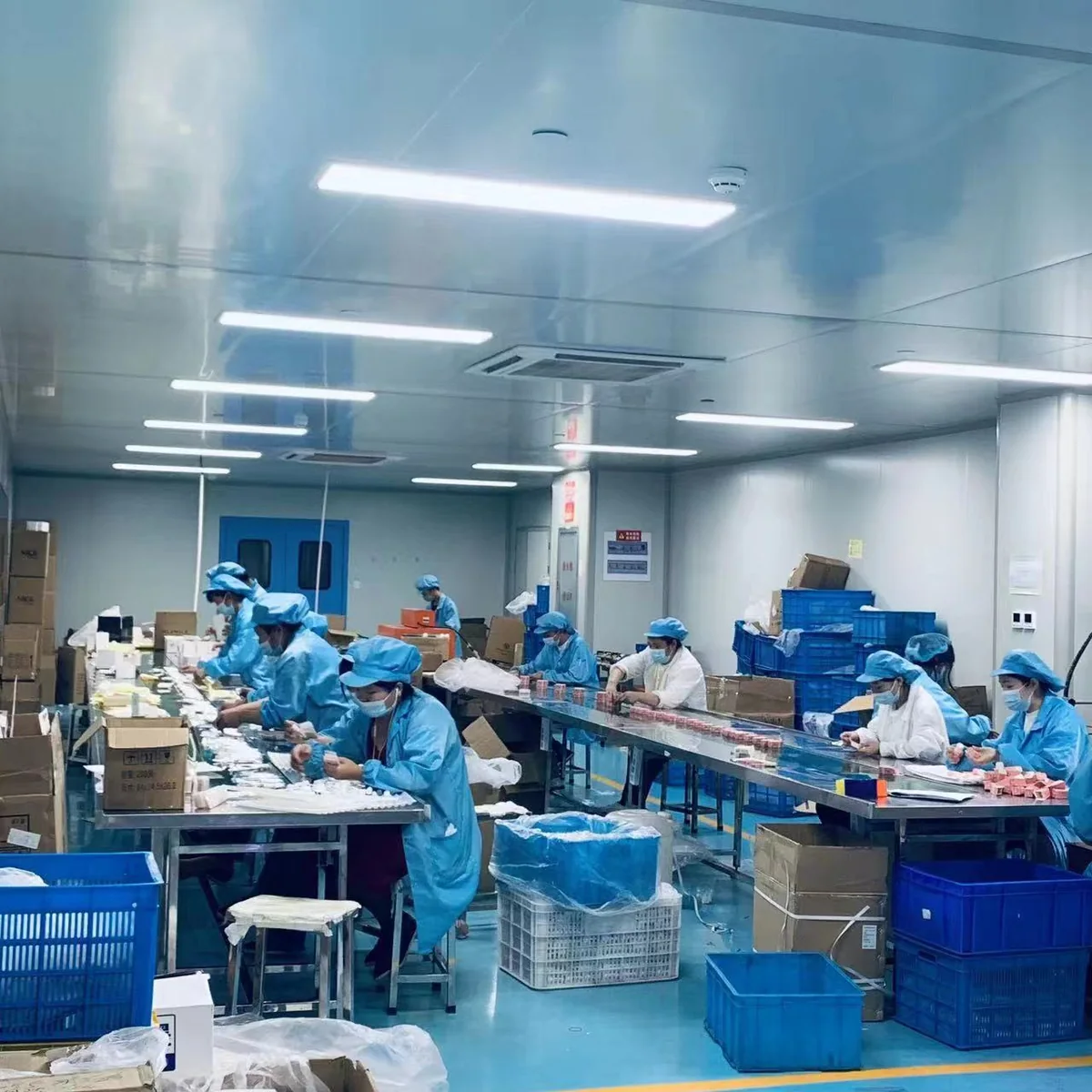 ARIS Cosmetics clean assembly and QC room for bulk production